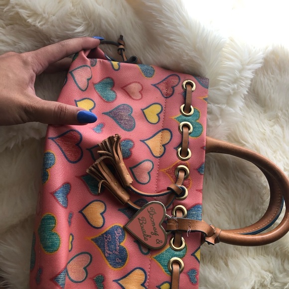 2 Vintage Dooney Burke’s shoulder bags! - Picture 3 of 6